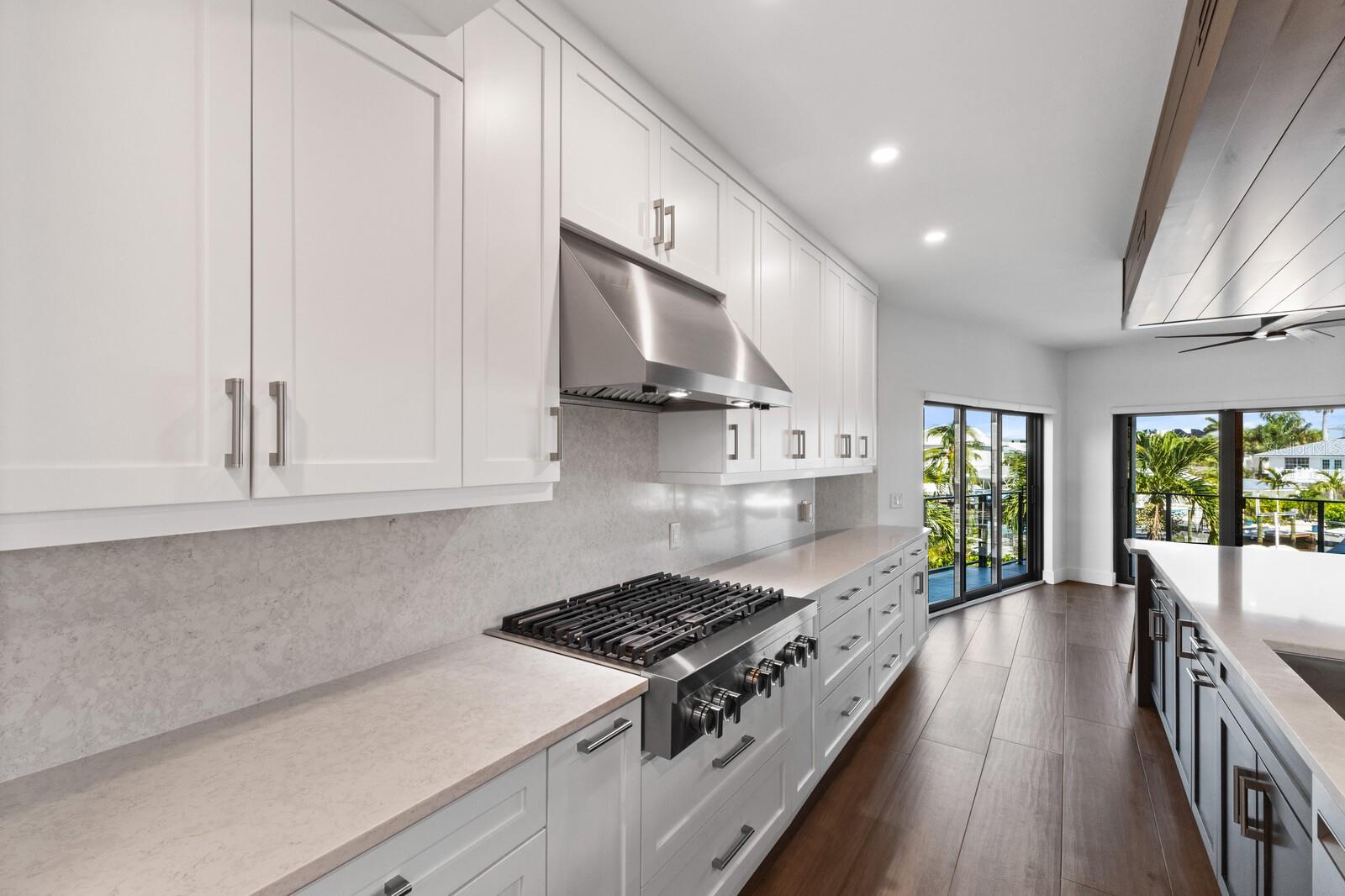 A4669504 Property Photo