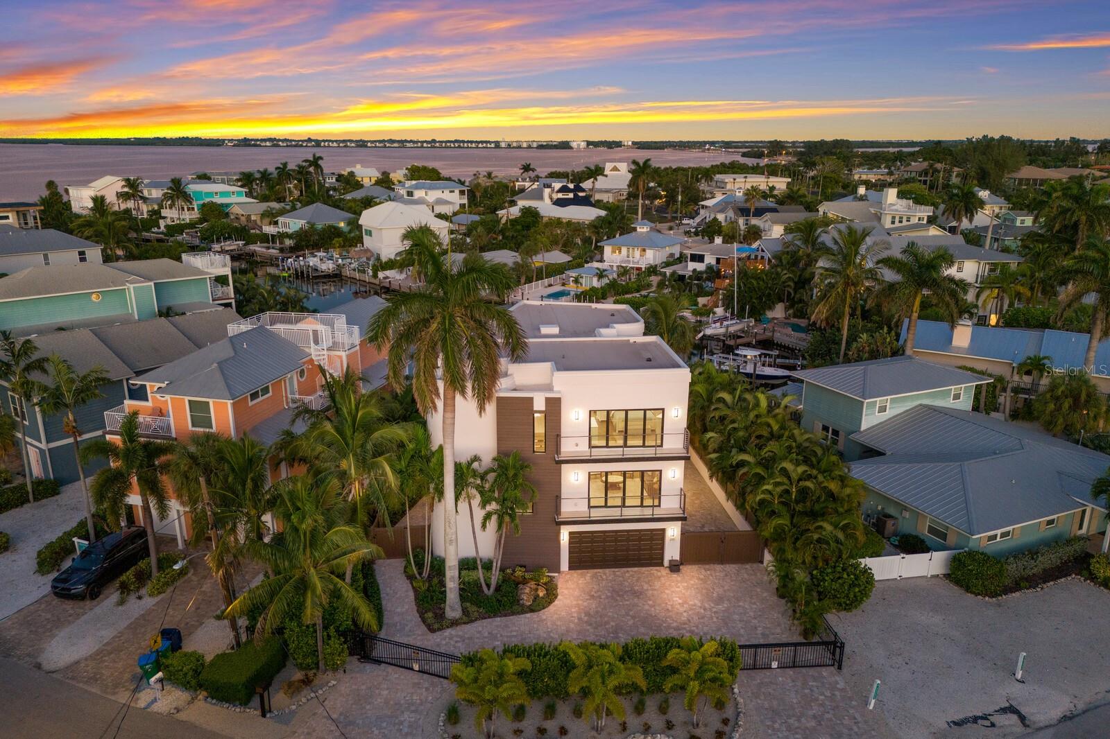 A4669504 Property Photo