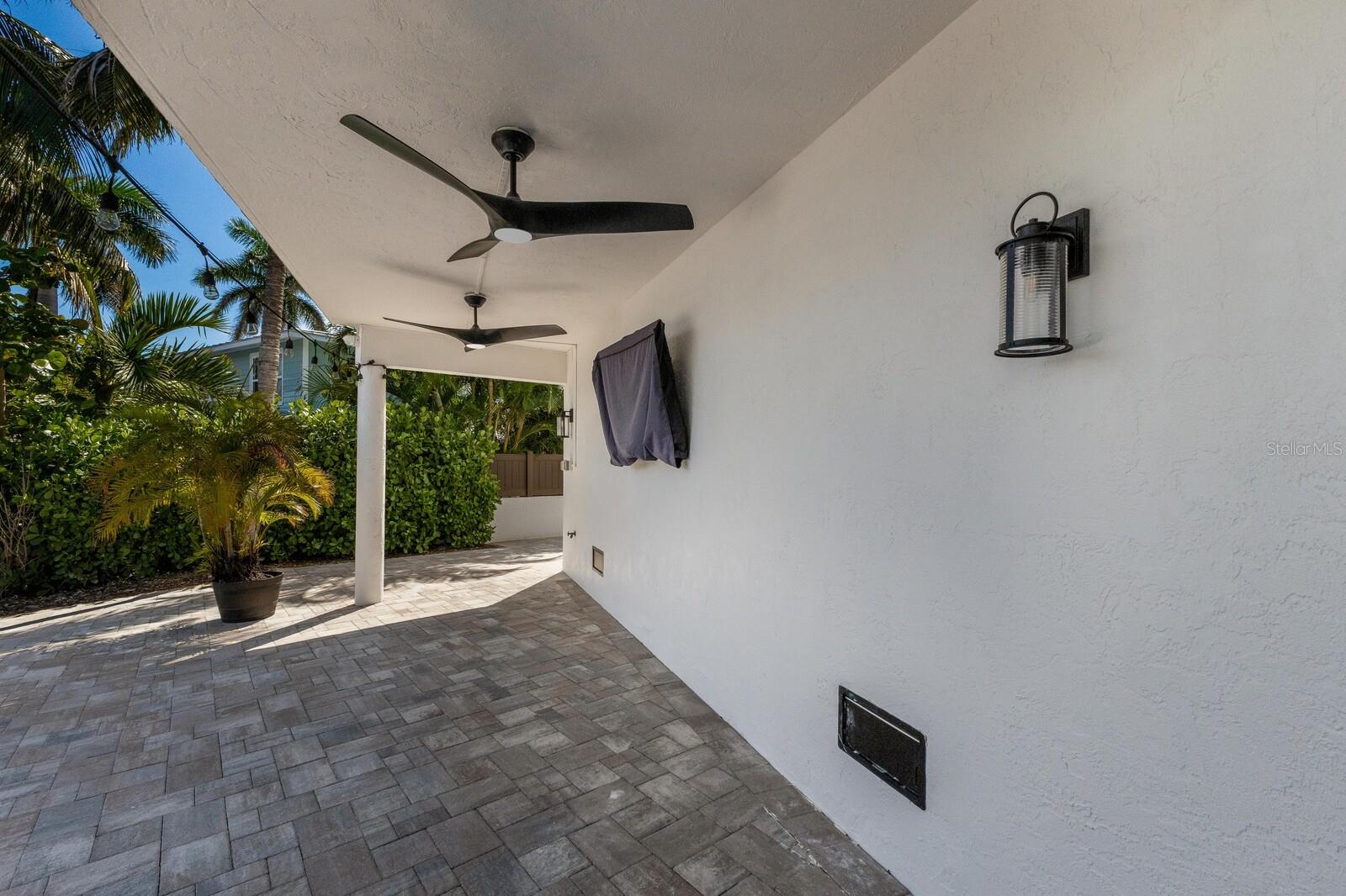 A4669504 Property Photo