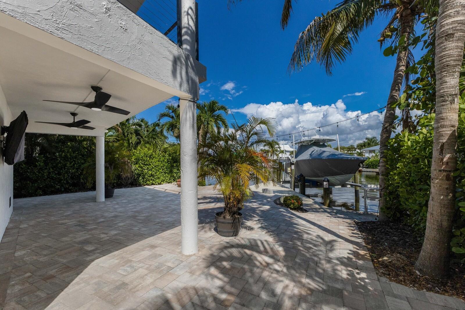 A4669504 Property Photo