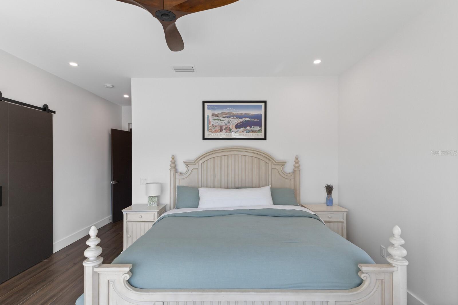 A4669504 Property Photo