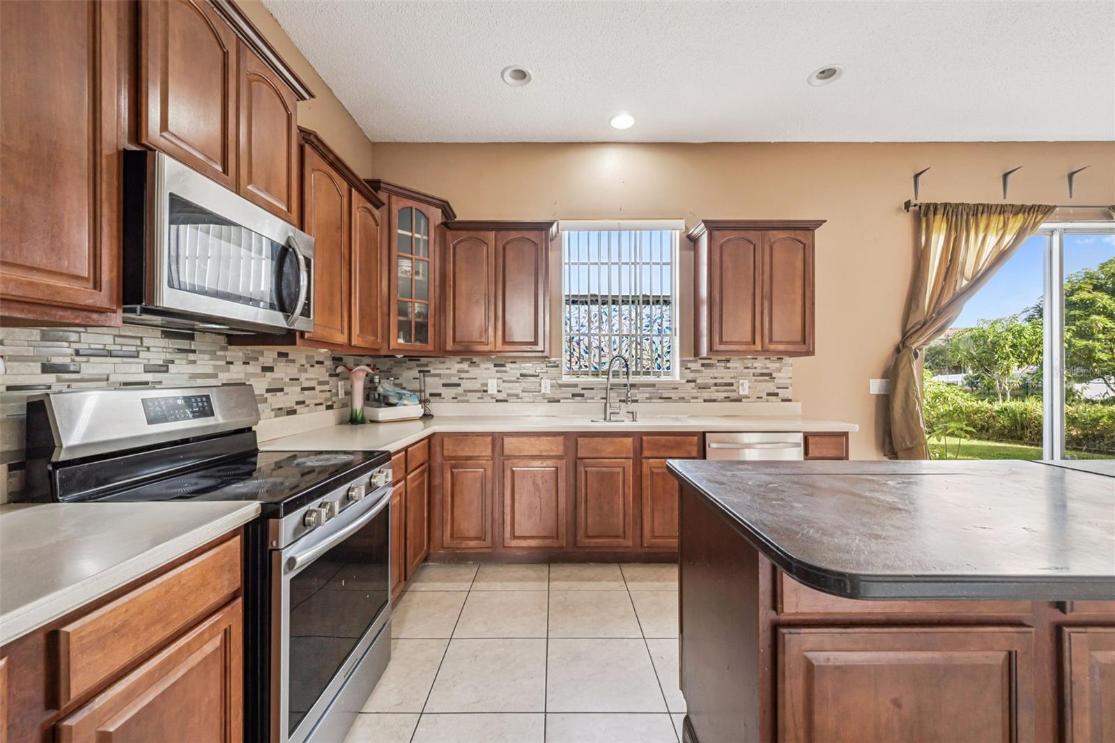 2530 SAND ARBOR CIR, ORLANDO, FL, 32824