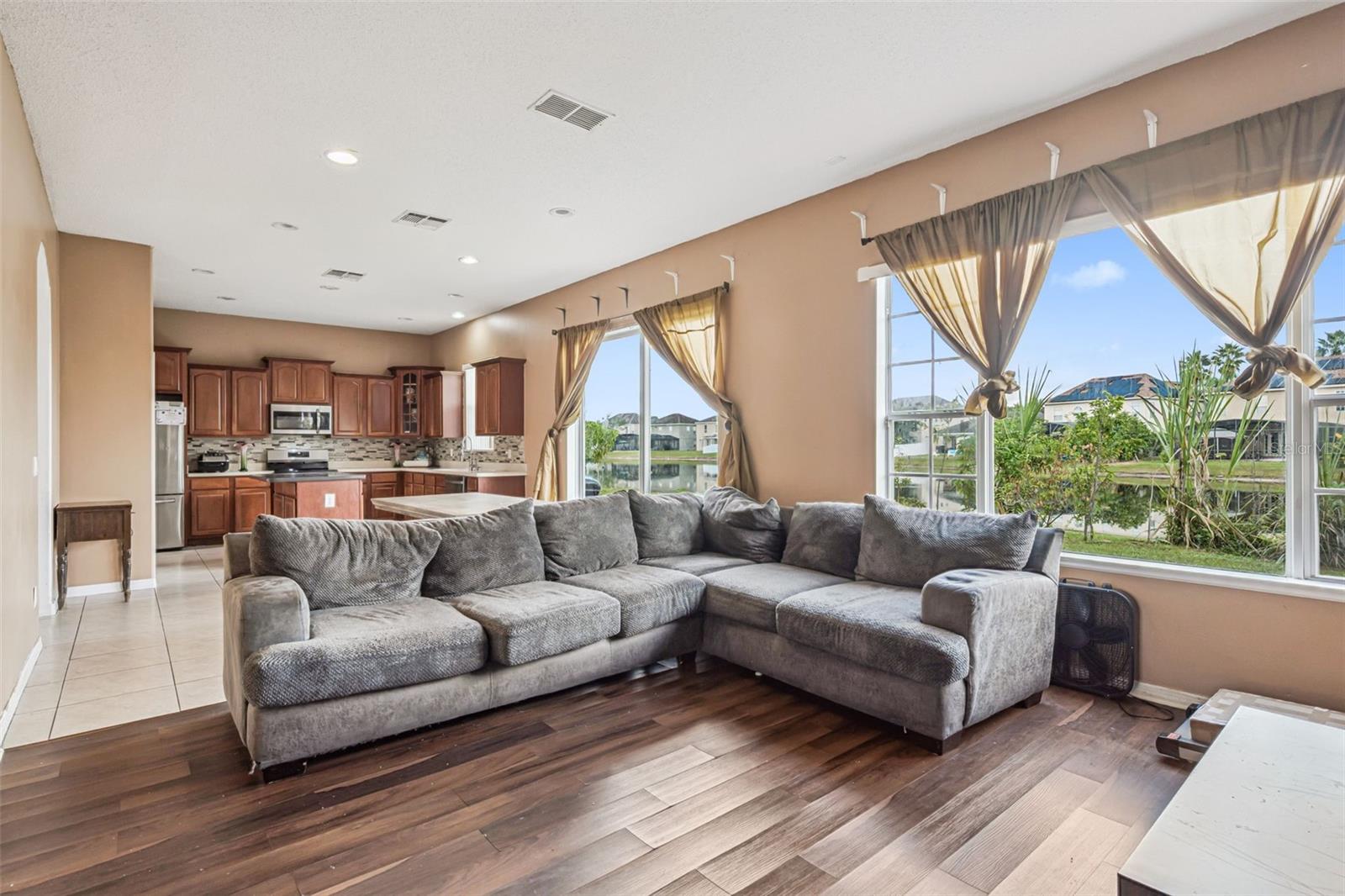 2530 SAND ARBOR CIR, ORLANDO, FL, 32824