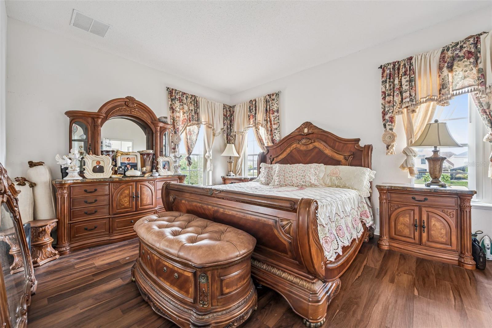 2530 SAND ARBOR CIR, ORLANDO, FL, 32824