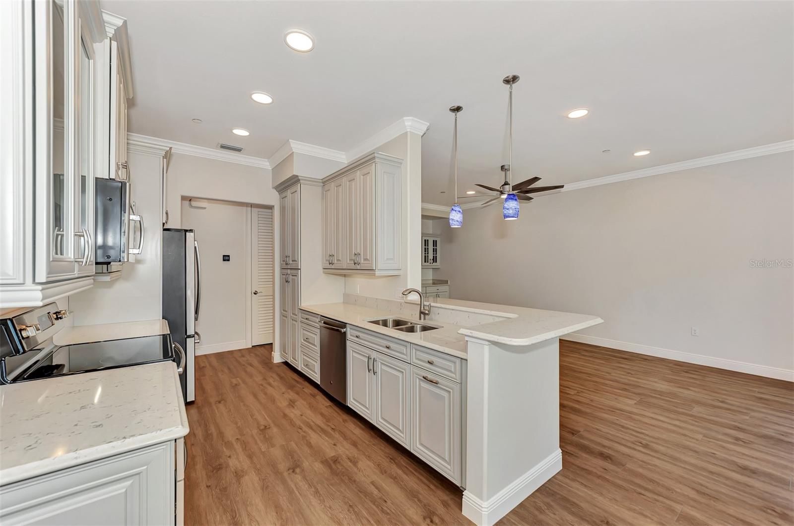 830 THE ESPLANADE N #203, VENICE, FL, 34285