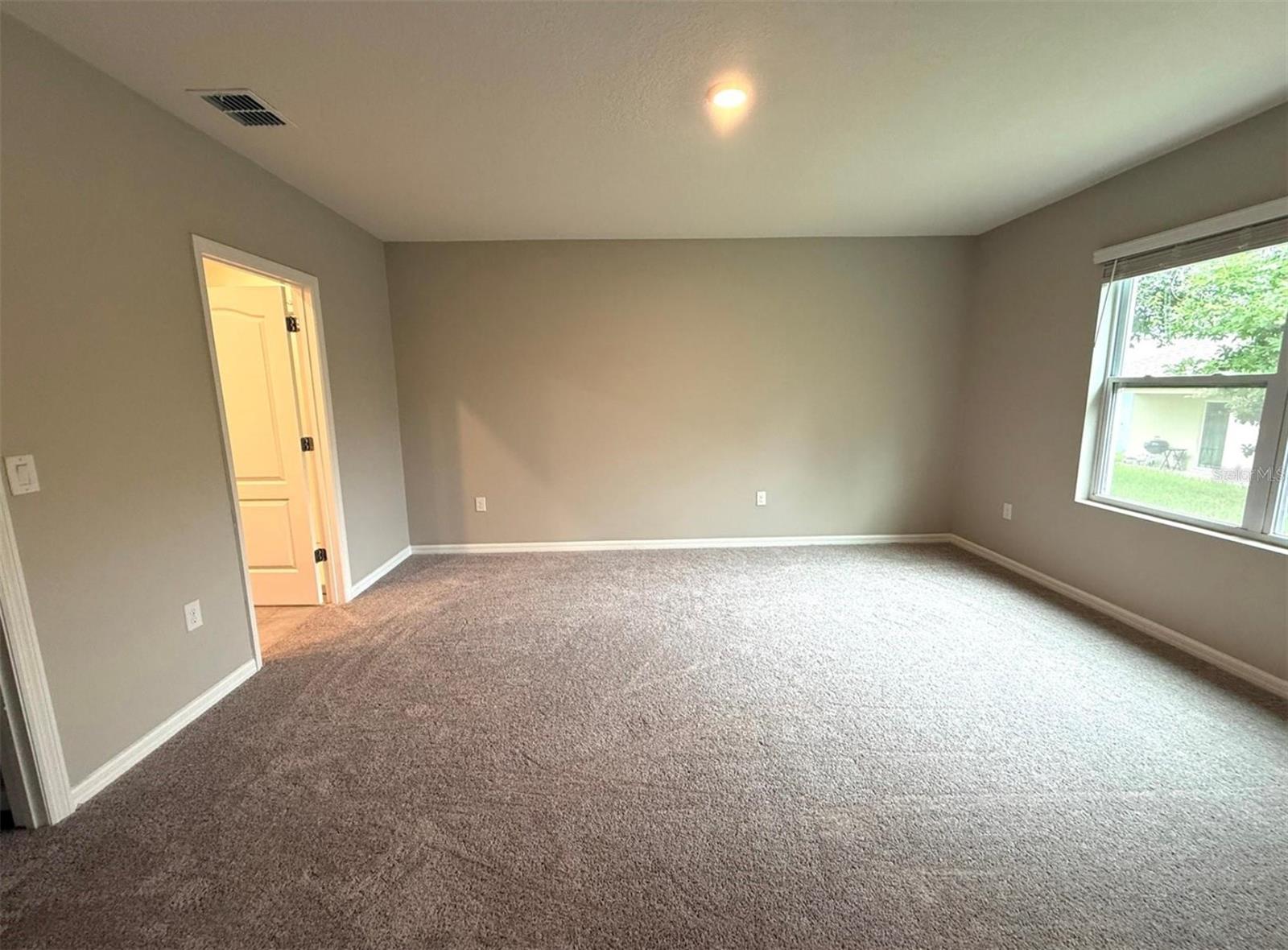 324 CHARLES DR, DELAND, FL, 32724