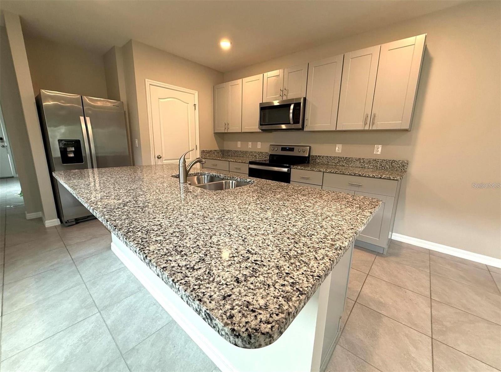 324 CHARLES DR, DELAND, FL, 32724