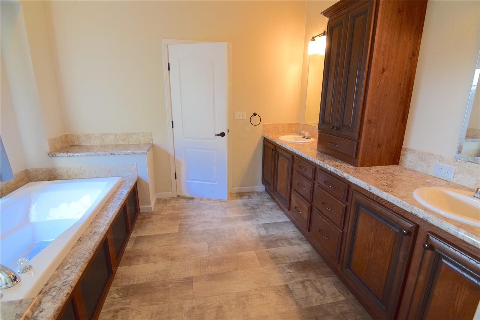 3585 COCONUT PALM CIR, OVIEDO, FL, 32765