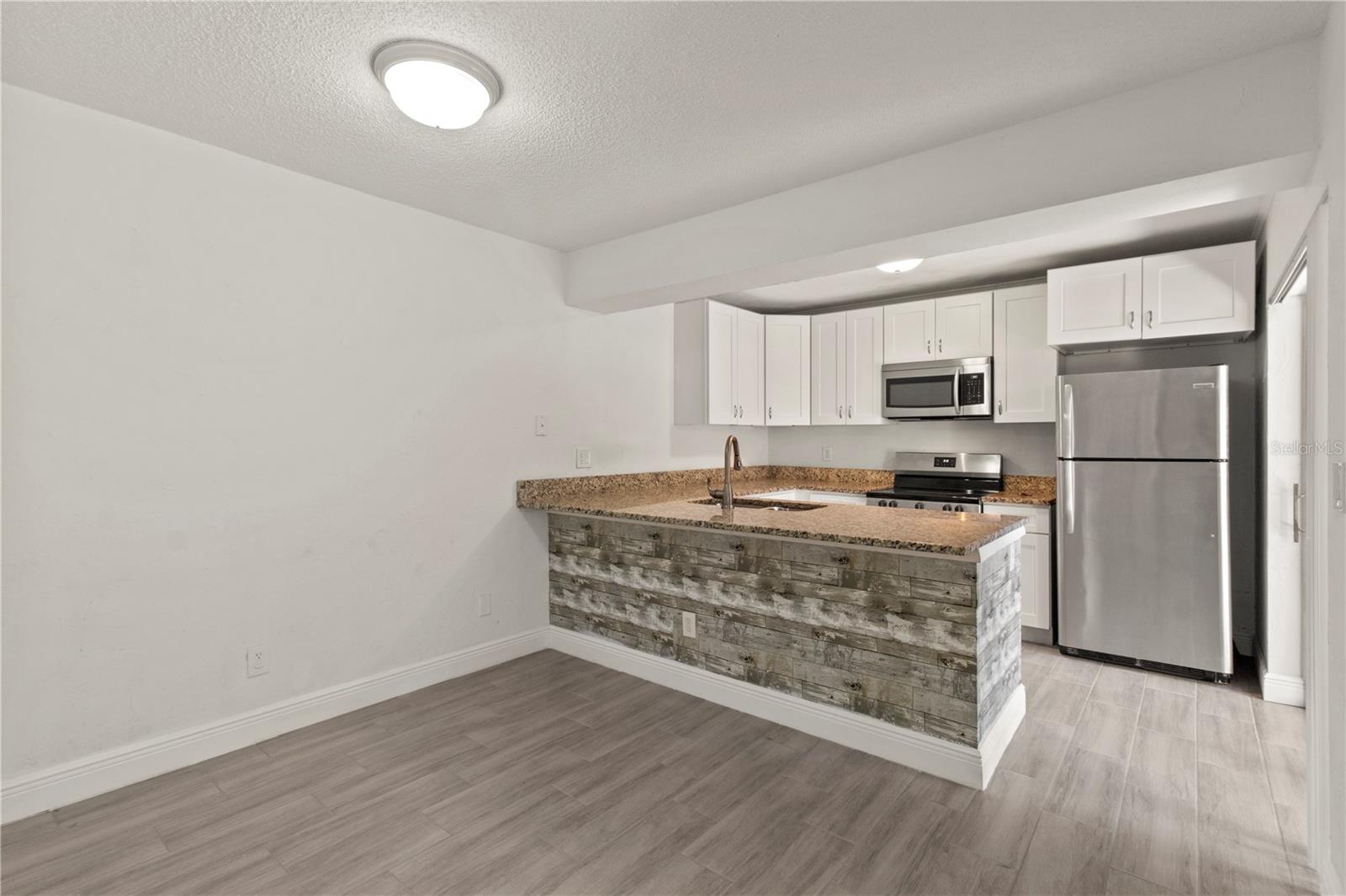 5304 BAMBOO CT #405, ORLANDO, FL, 32811