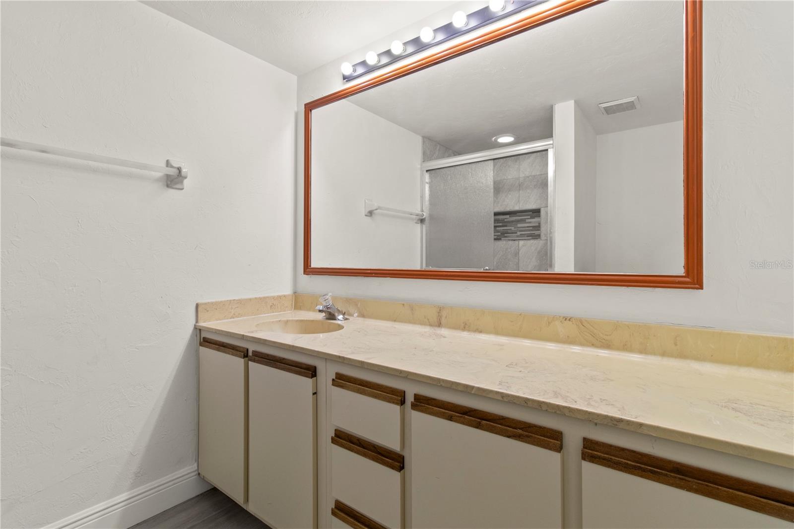 5304 BAMBOO CT #405, ORLANDO, FL, 32811