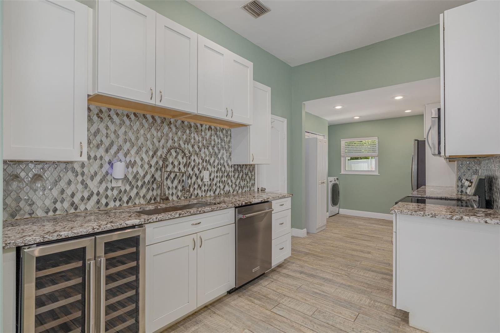 941 65TH ST S, ST PETERSBURG, FL, 33707