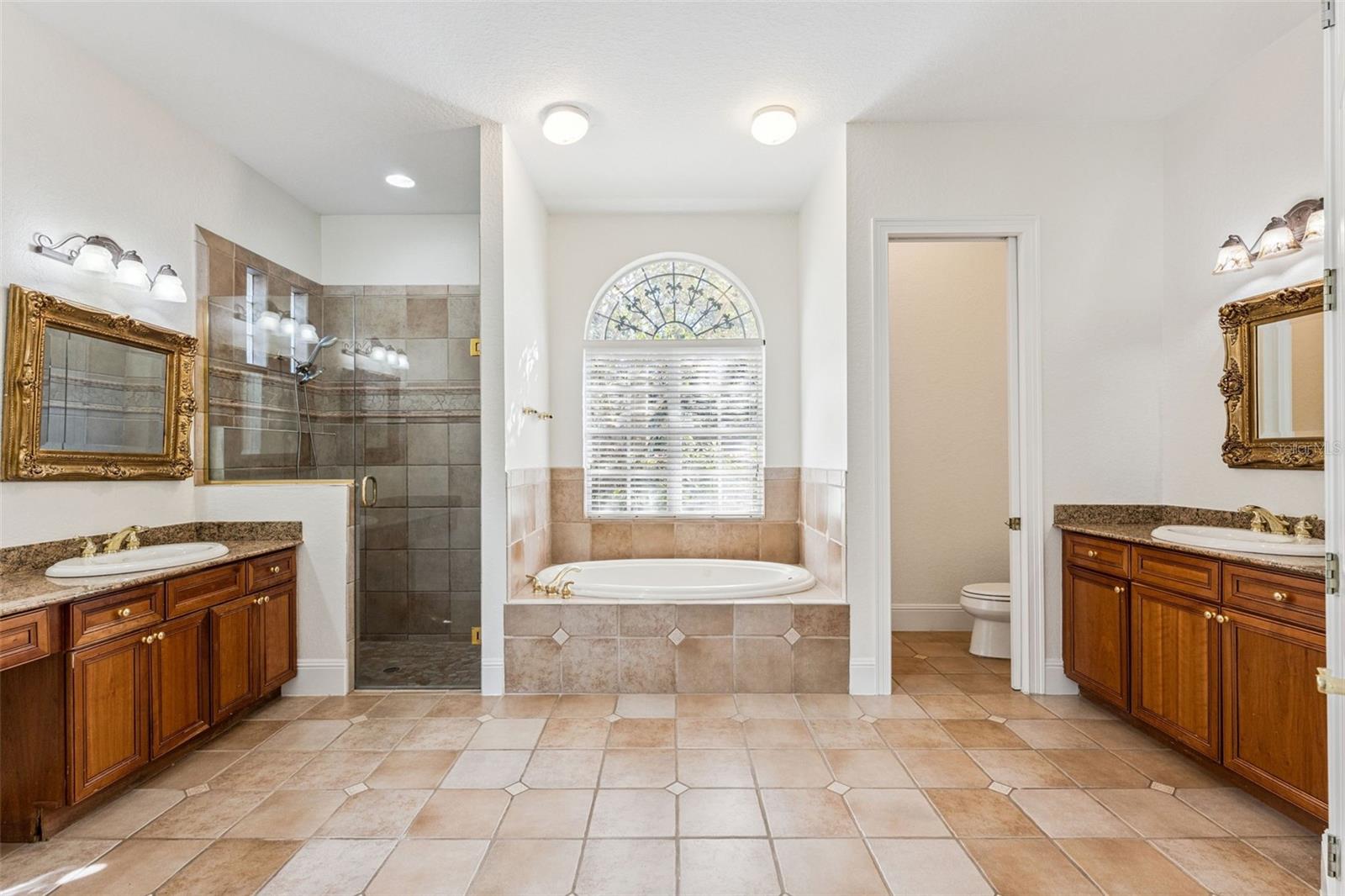 8824 ELLIOTTS CT, ORLANDO, FL, 32836