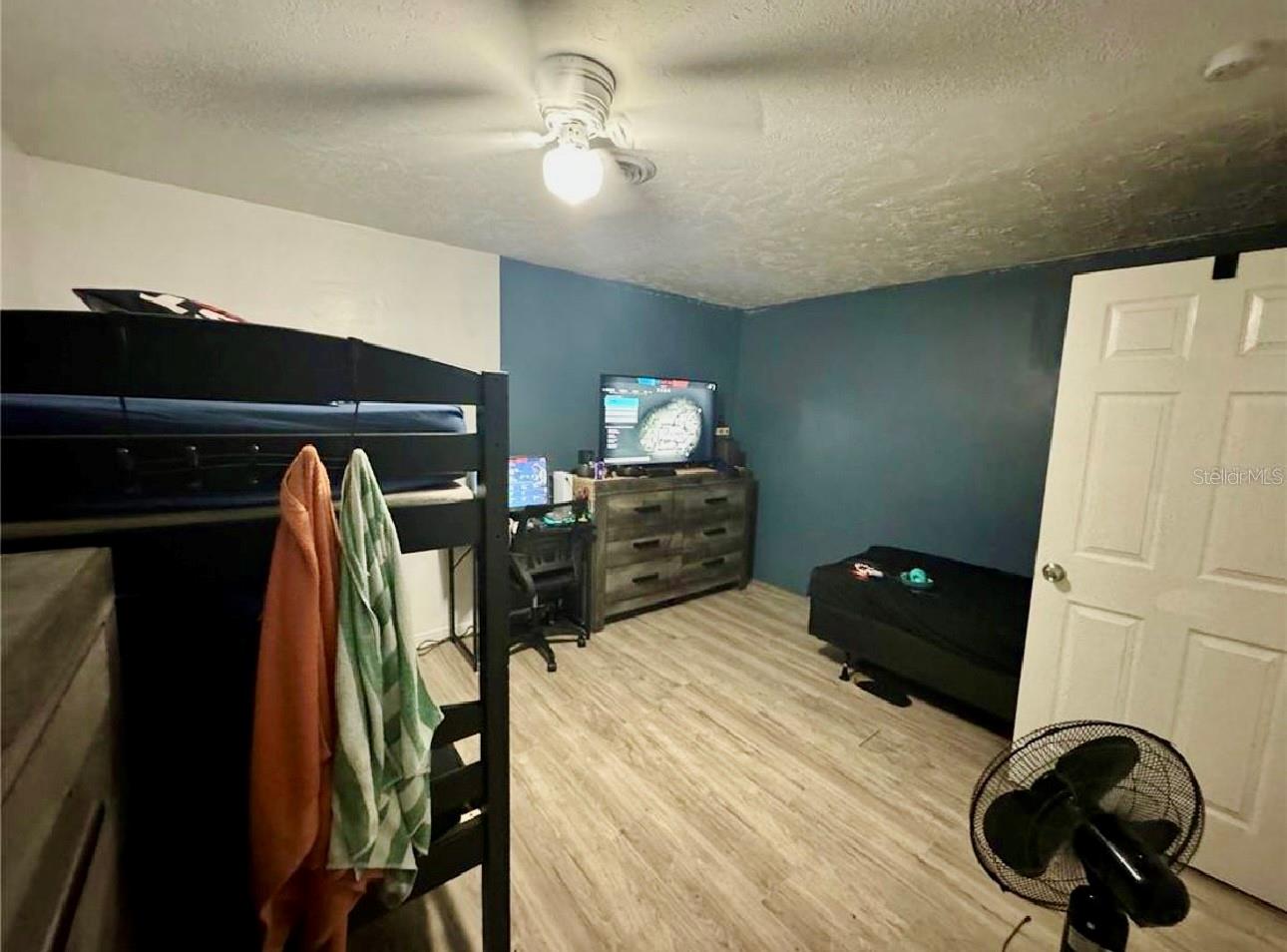 5832 HOLMES DR, ORLANDO, FL, 32808