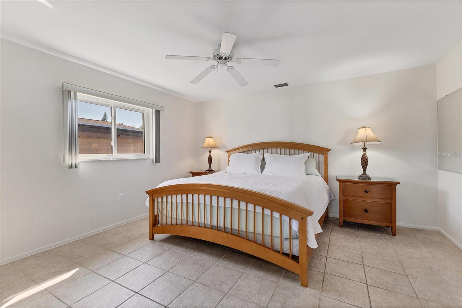 6824 ROXBURY DR, SARASOTA, FL, 34231