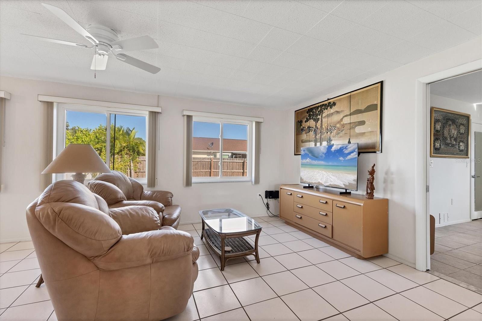 6824 ROXBURY DR, SARASOTA, FL, 34231