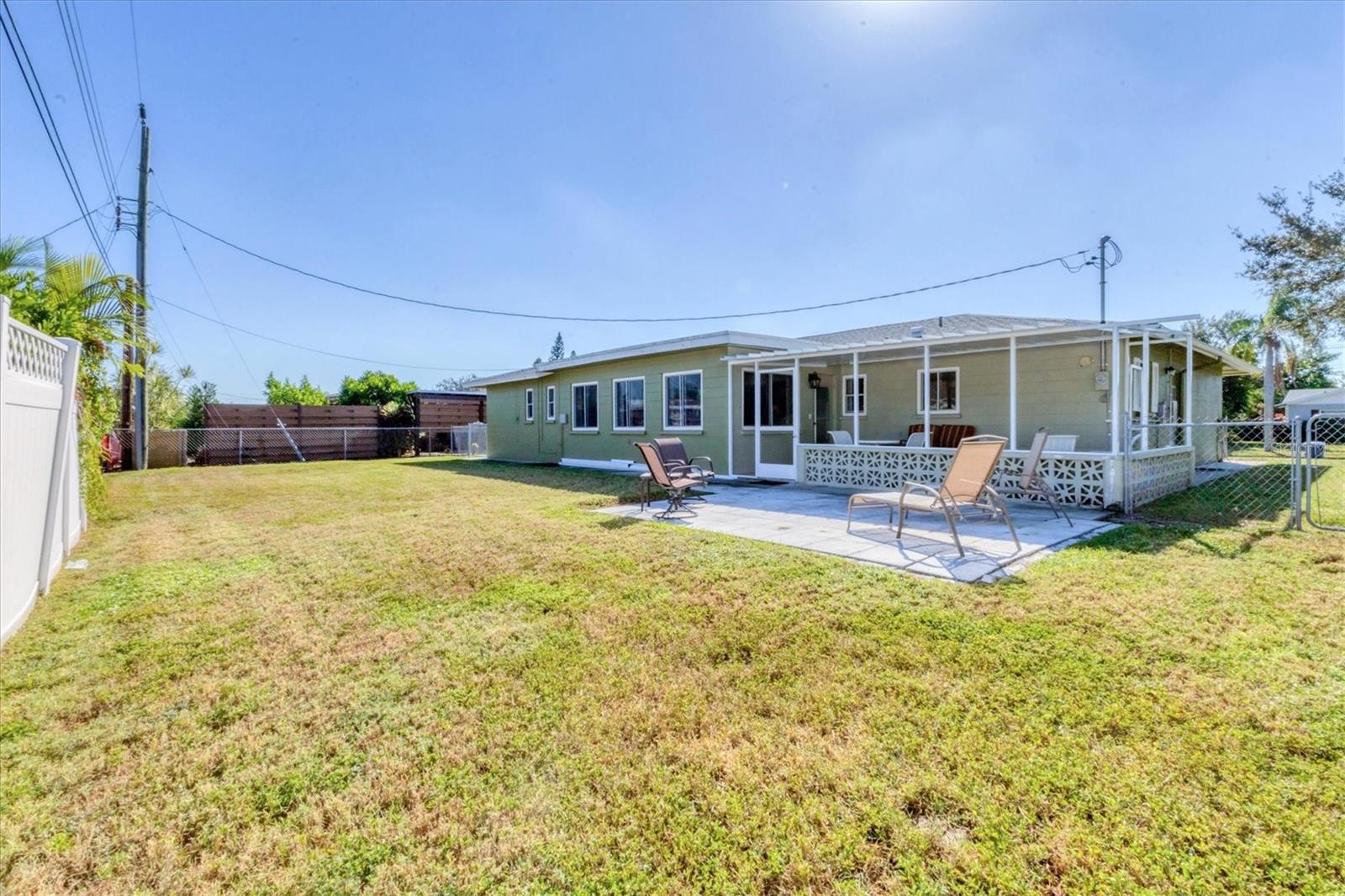 6824 ROXBURY DR, SARASOTA, FL, 34231