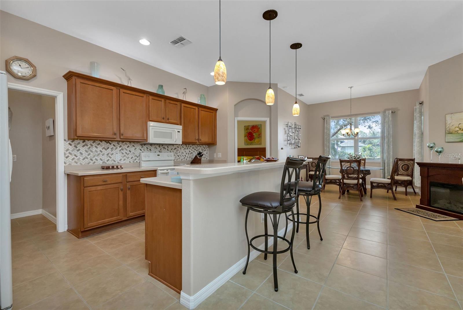 1809 KNIGHTS BRIDGE TRL, PORT CHARLOTTE, FL, 33980