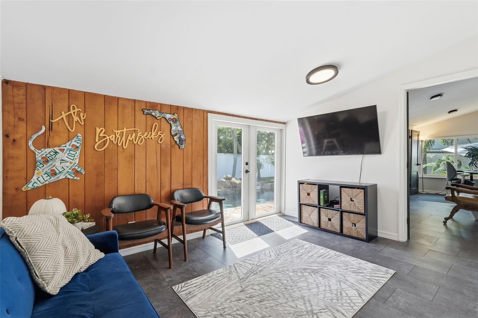 517 AVERY AVE, CRYSTAL BEACH, FL, 34681