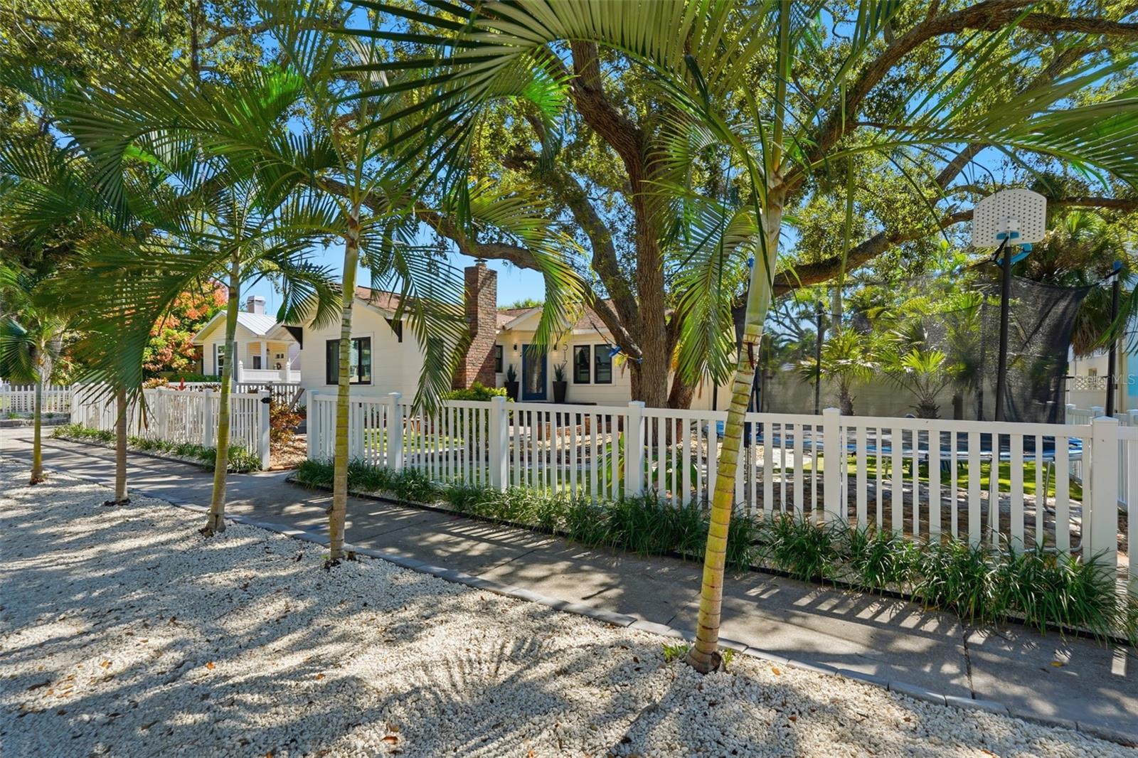 517 AVERY AVE, CRYSTAL BEACH, FL, 34681