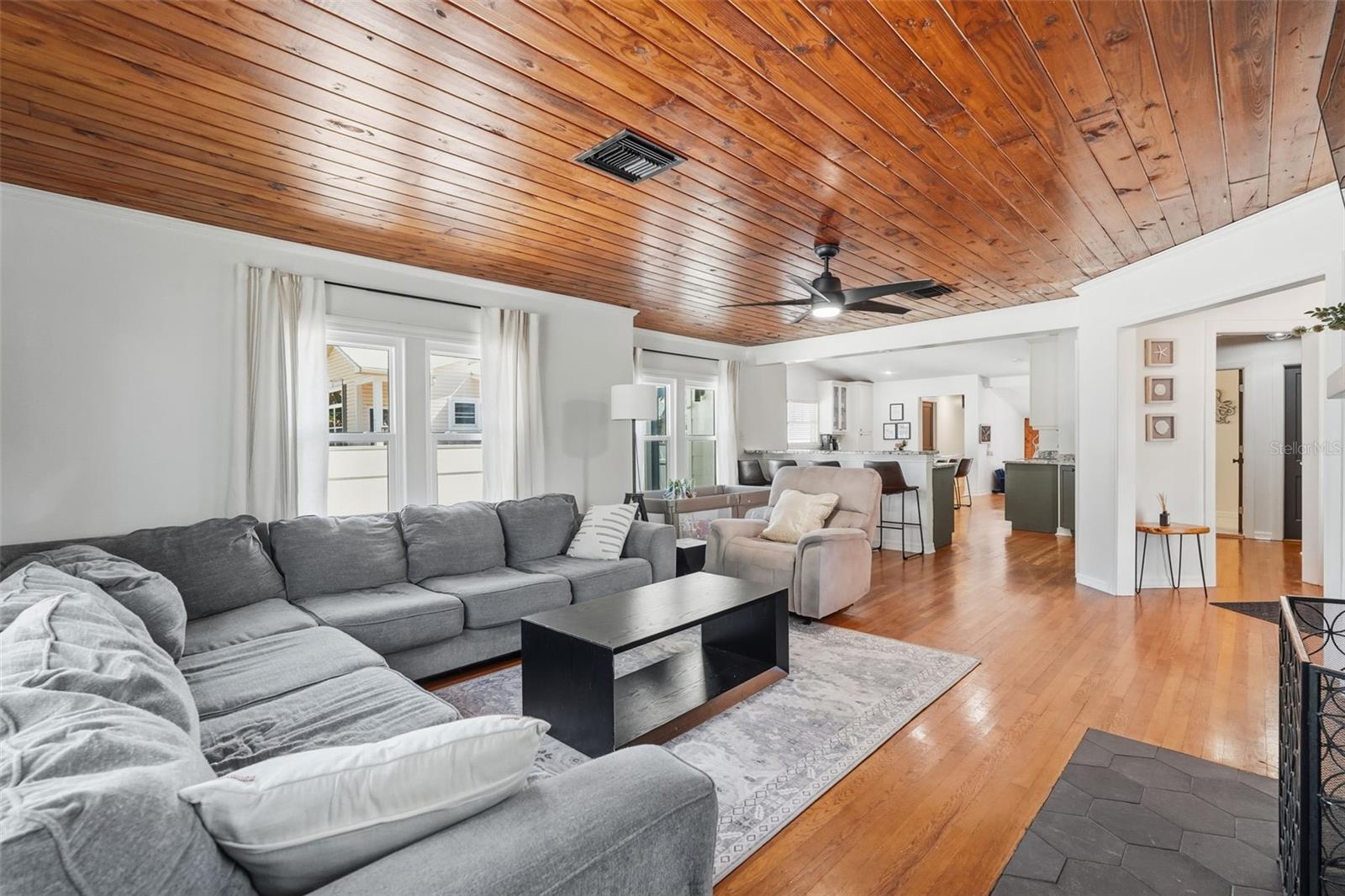 517 AVERY AVE, CRYSTAL BEACH, FL, 34681