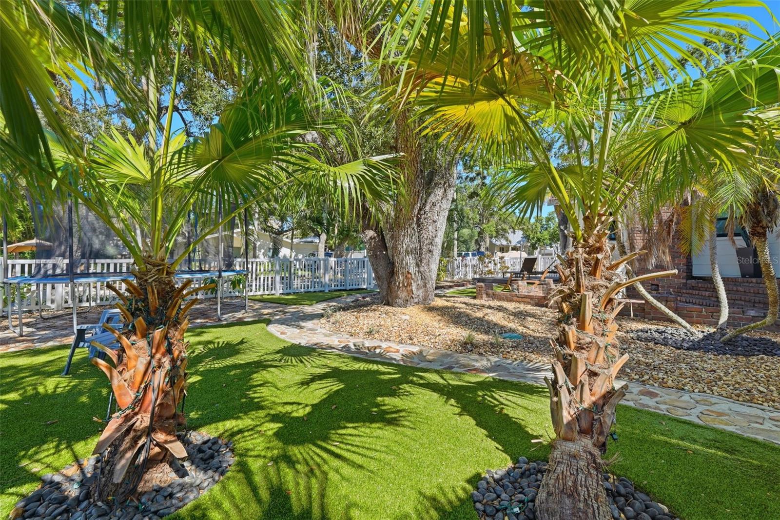 517 AVERY AVE, CRYSTAL BEACH, FL, 34681