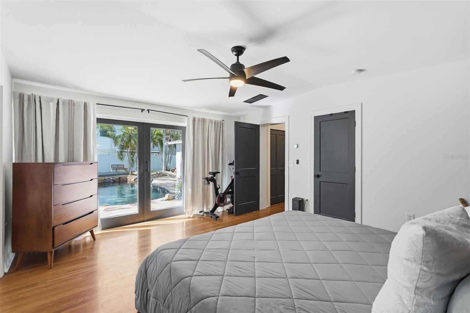 517 AVERY AVE, CRYSTAL BEACH, FL, 34681