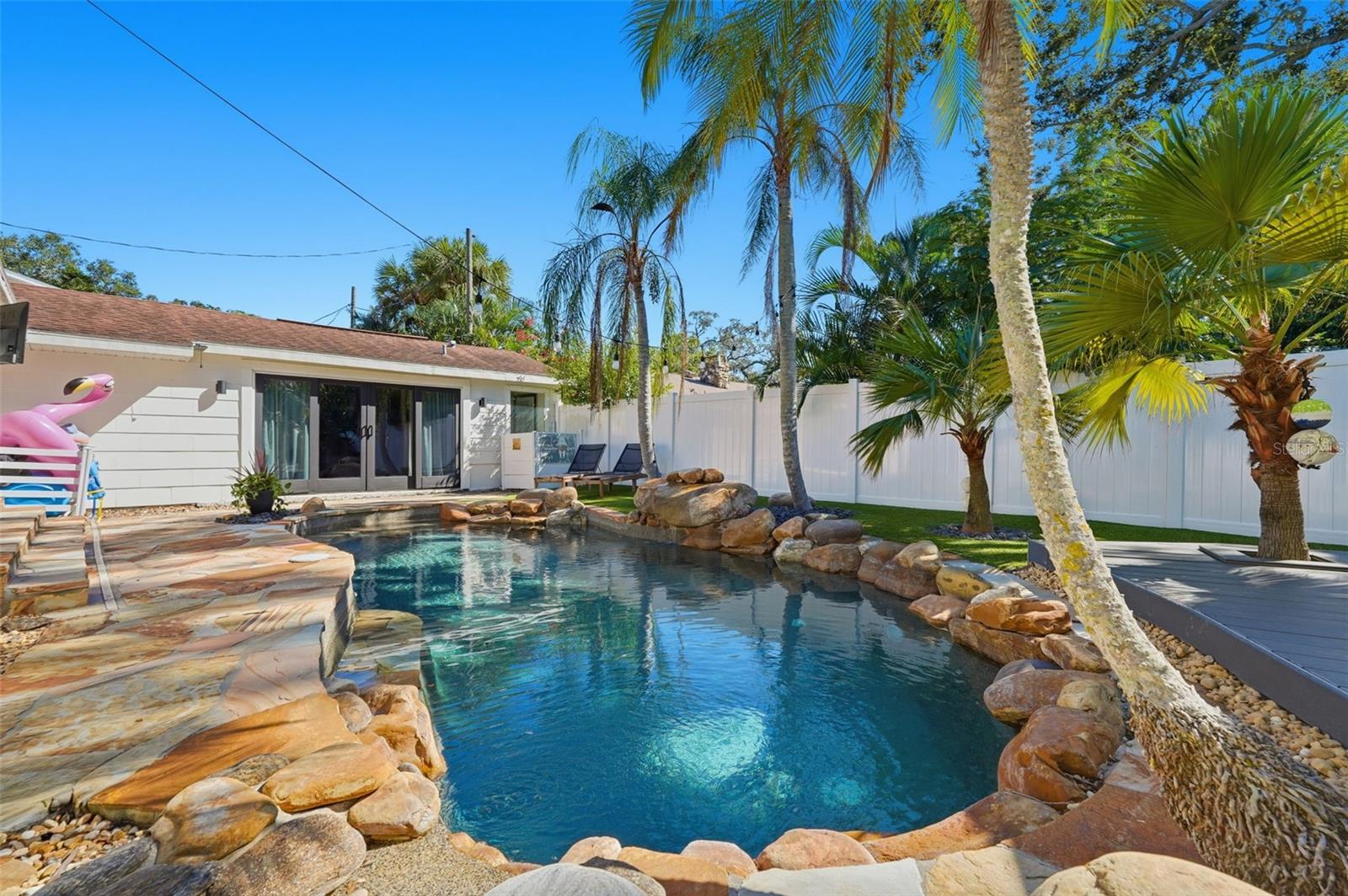 517 AVERY AVE, CRYSTAL BEACH, FL, 34681