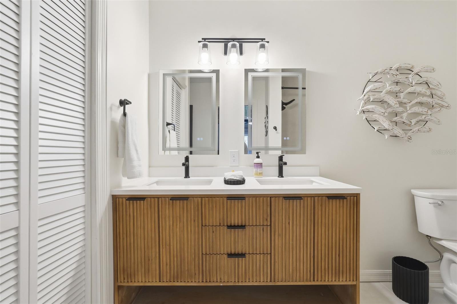 517 AVERY AVE, CRYSTAL BEACH, FL, 34681