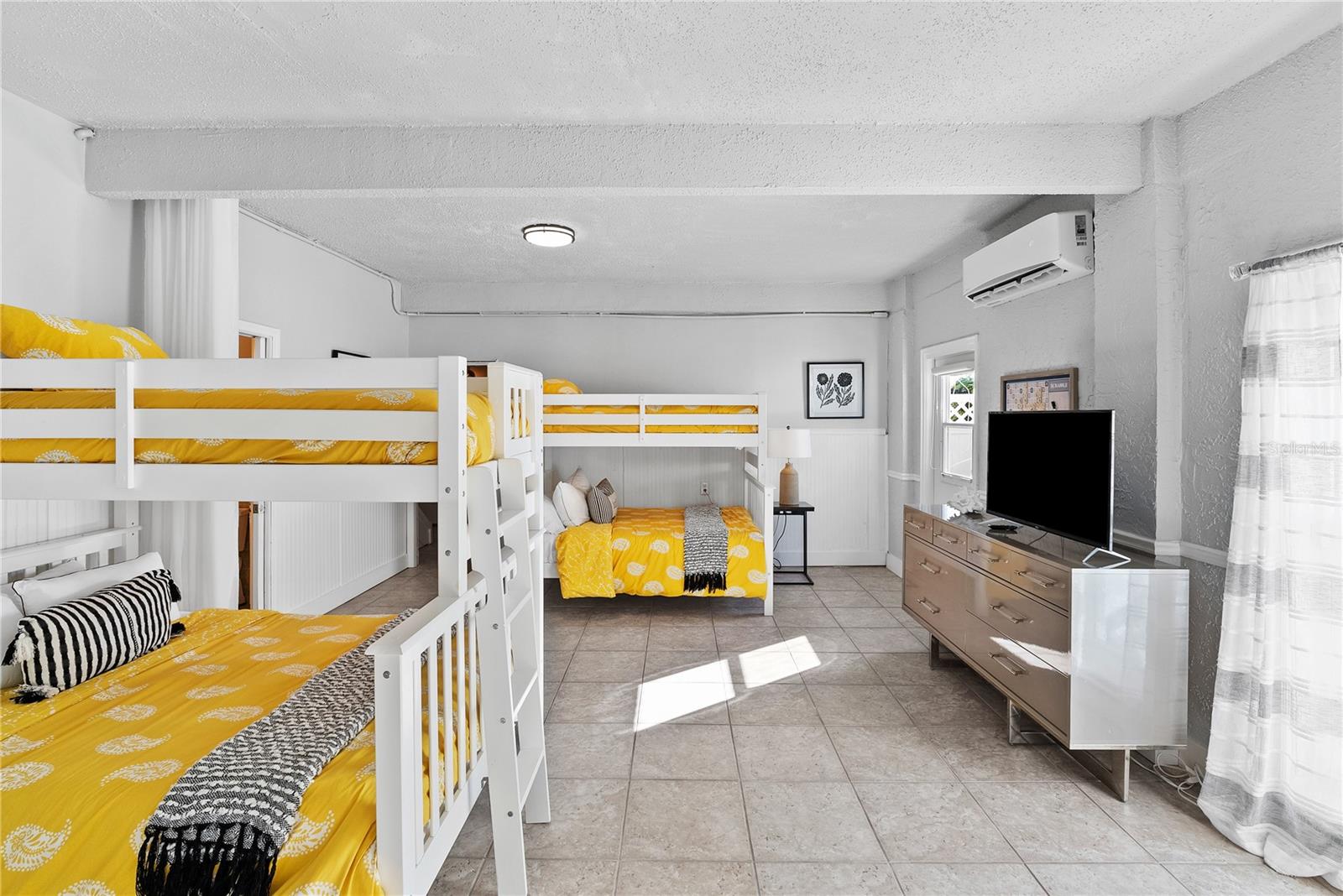 255 46TH AVE, ST PETE BEACH, FL, 33706