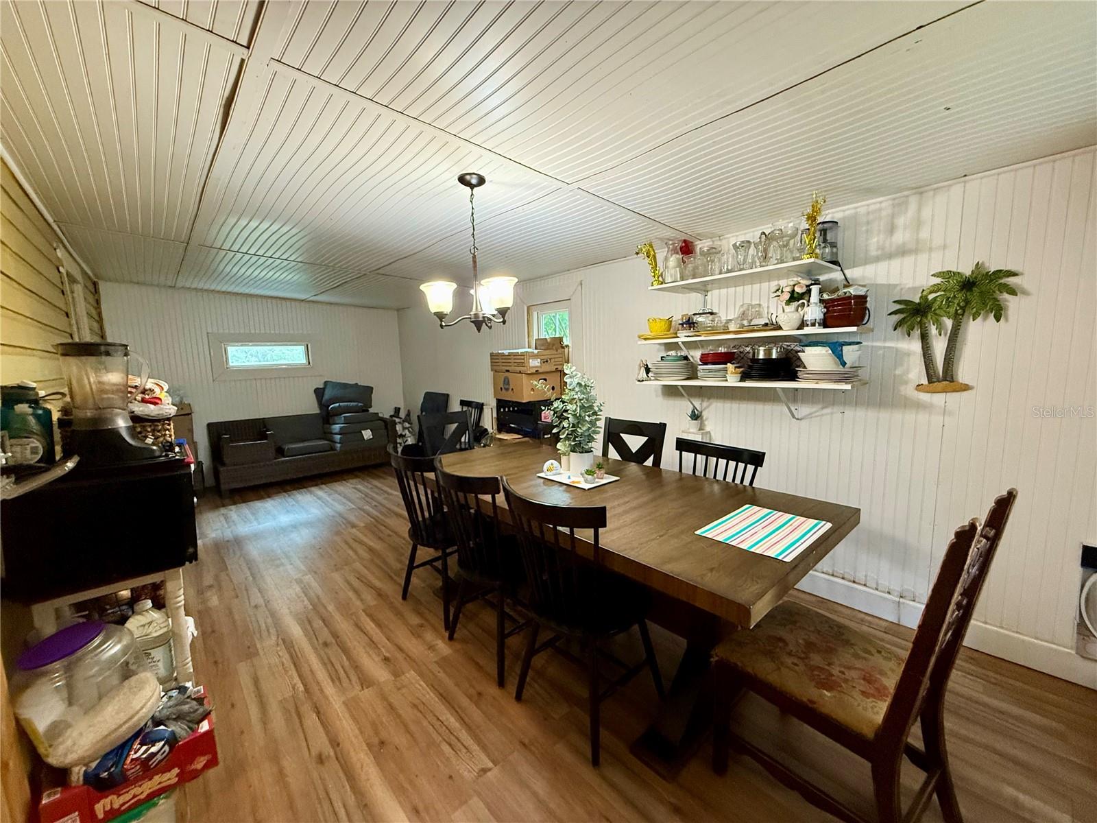 1074 EMPORIA RD, PIERSON, FL, 32180