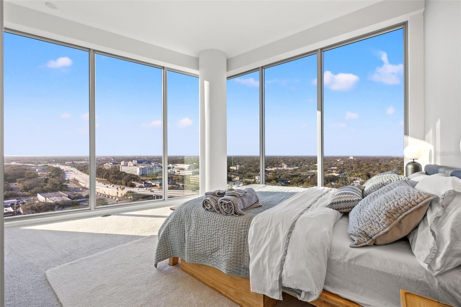 777 3RD AVE N #1701, ST PETERSBURG, FL, 33701