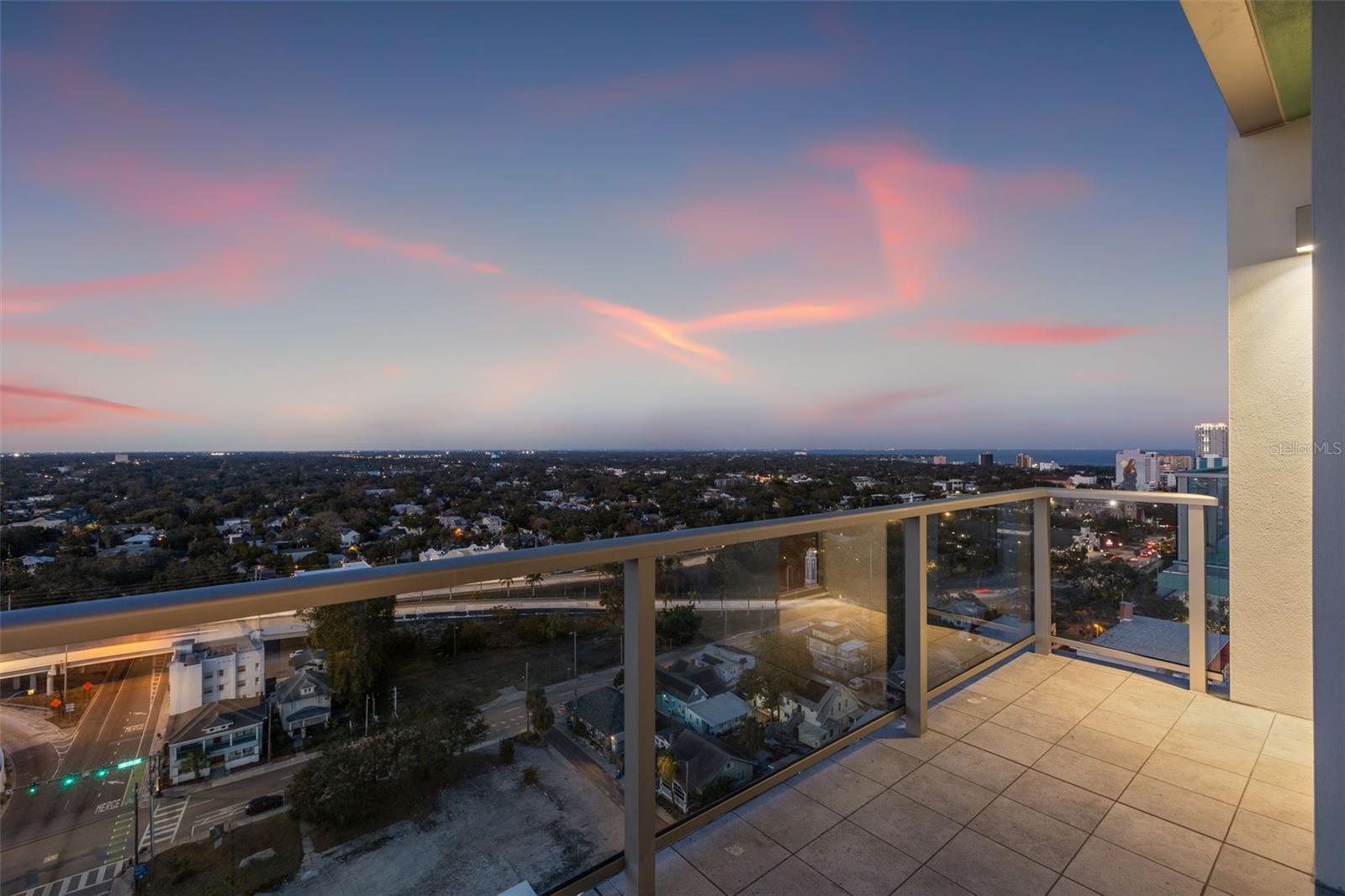 777 3RD AVE N #1701, ST PETERSBURG, FL, 33701