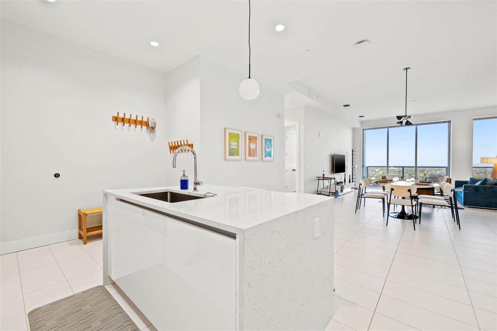 777 3RD AVE N #1701, ST PETERSBURG, FL, 33701