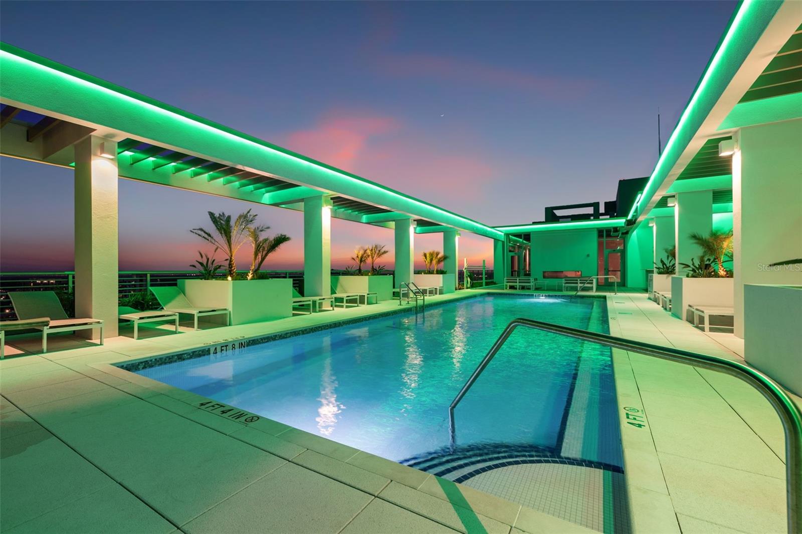 777 3RD AVE N #1701, ST PETERSBURG, FL, 33701