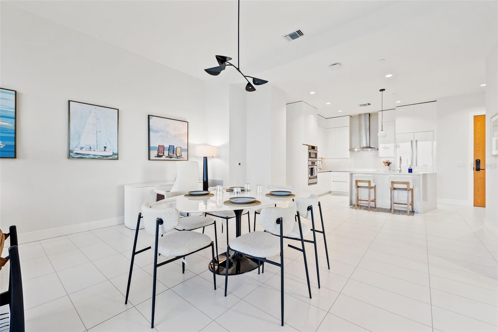 777 3RD AVE N #1701, ST PETERSBURG, FL, 33701