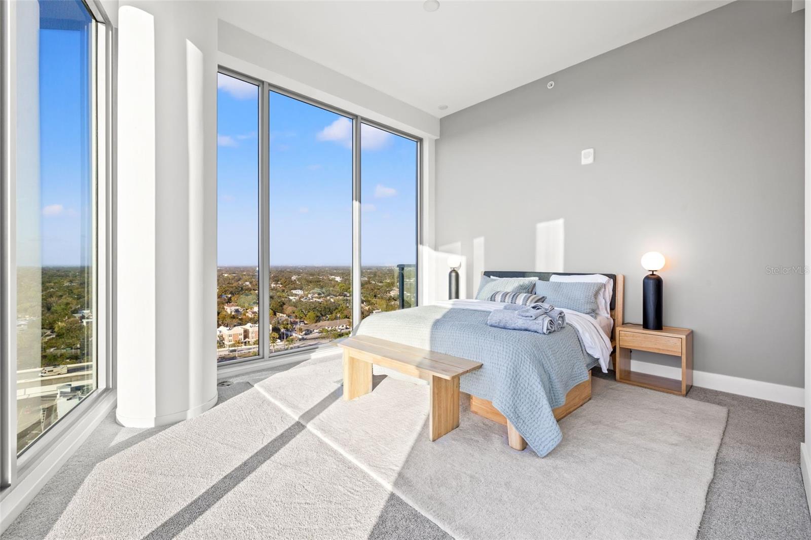 777 3RD AVE N #1701, ST PETERSBURG, FL, 33701