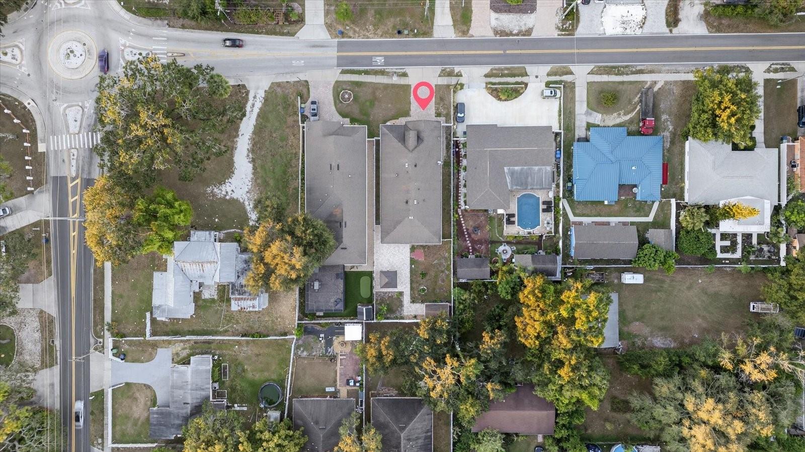 812 W COUNTRY CLUB DR, TAMPA, FL, 33612