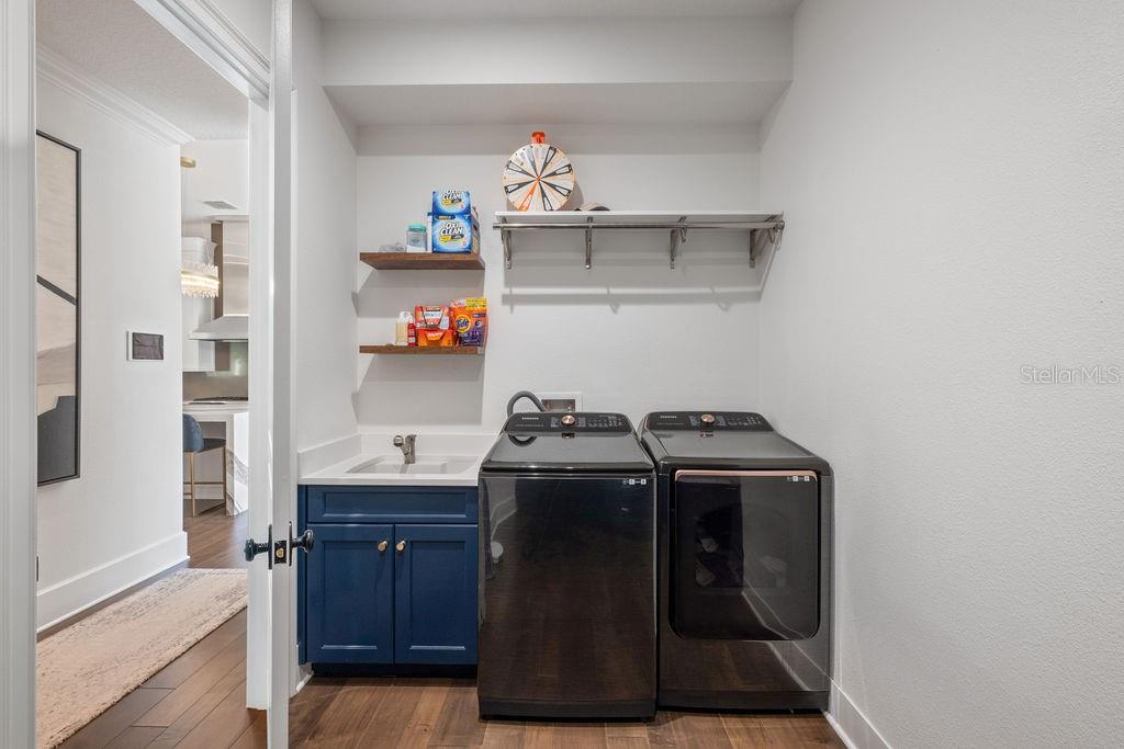 O6355029 Property Photo