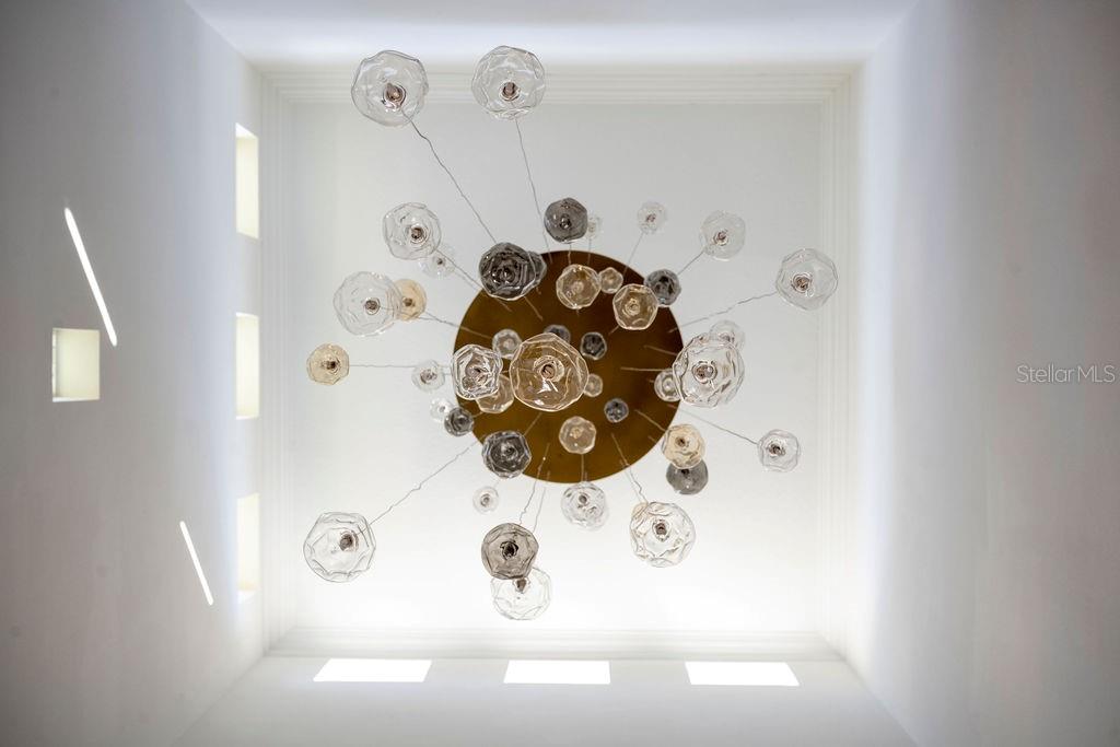 O6355029 Property Photo