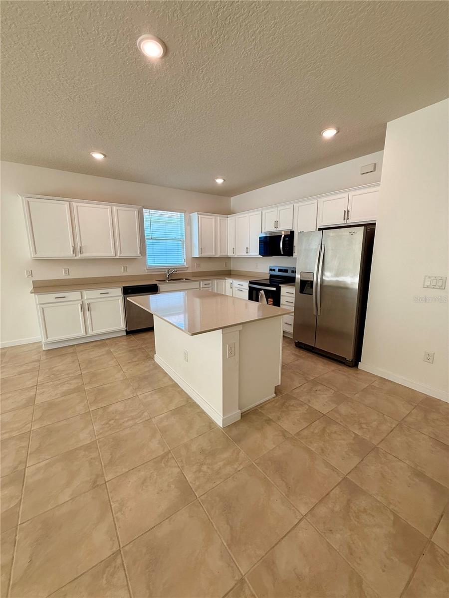 5825 WOODEN PINE DR, ORLANDO, FL, 32829