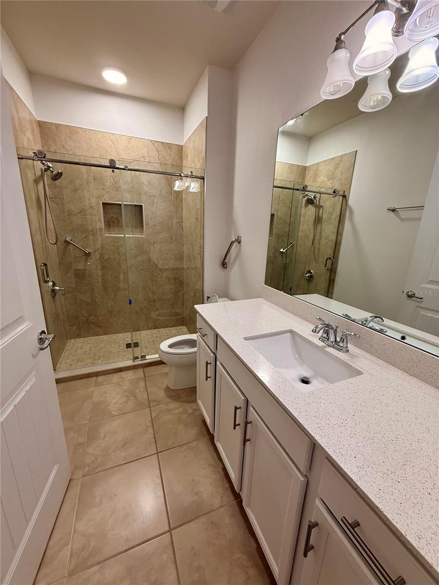 5825 WOODEN PINE DR, ORLANDO, FL, 32829