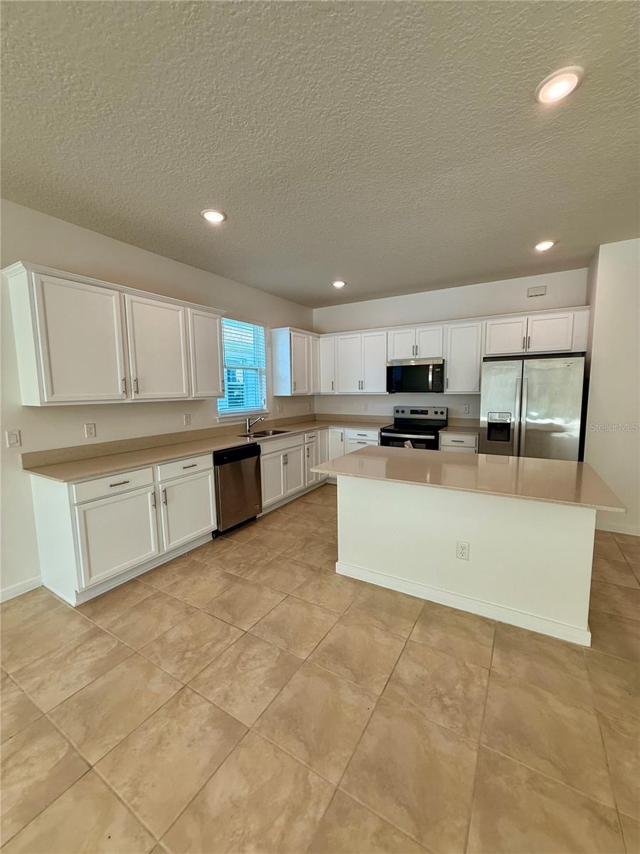 5825 WOODEN PINE DR, ORLANDO, FL, 32829