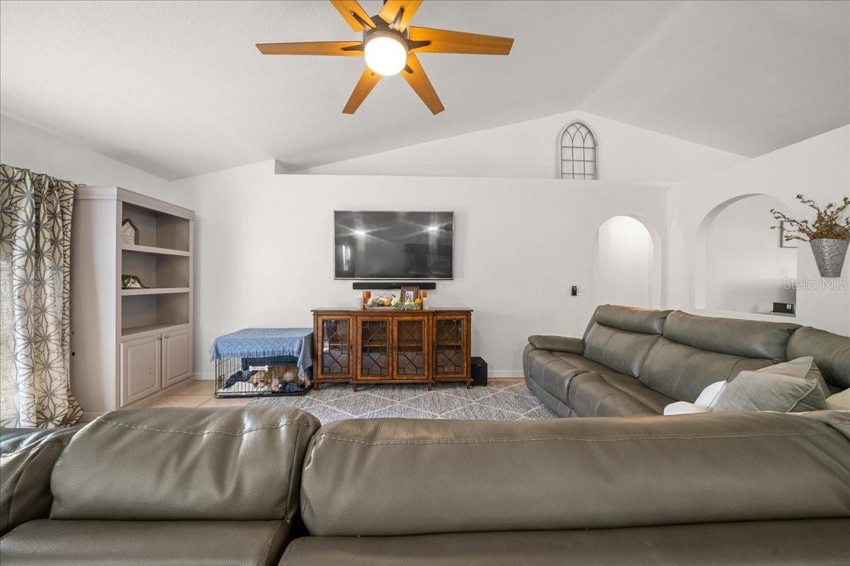 13325 SW 43RD AVENUE RD, OCALA, FL, 34473