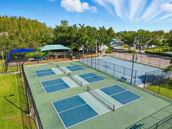 1910 SASSAFRAS DR, WESLEY CHAPEL, FL, 33543