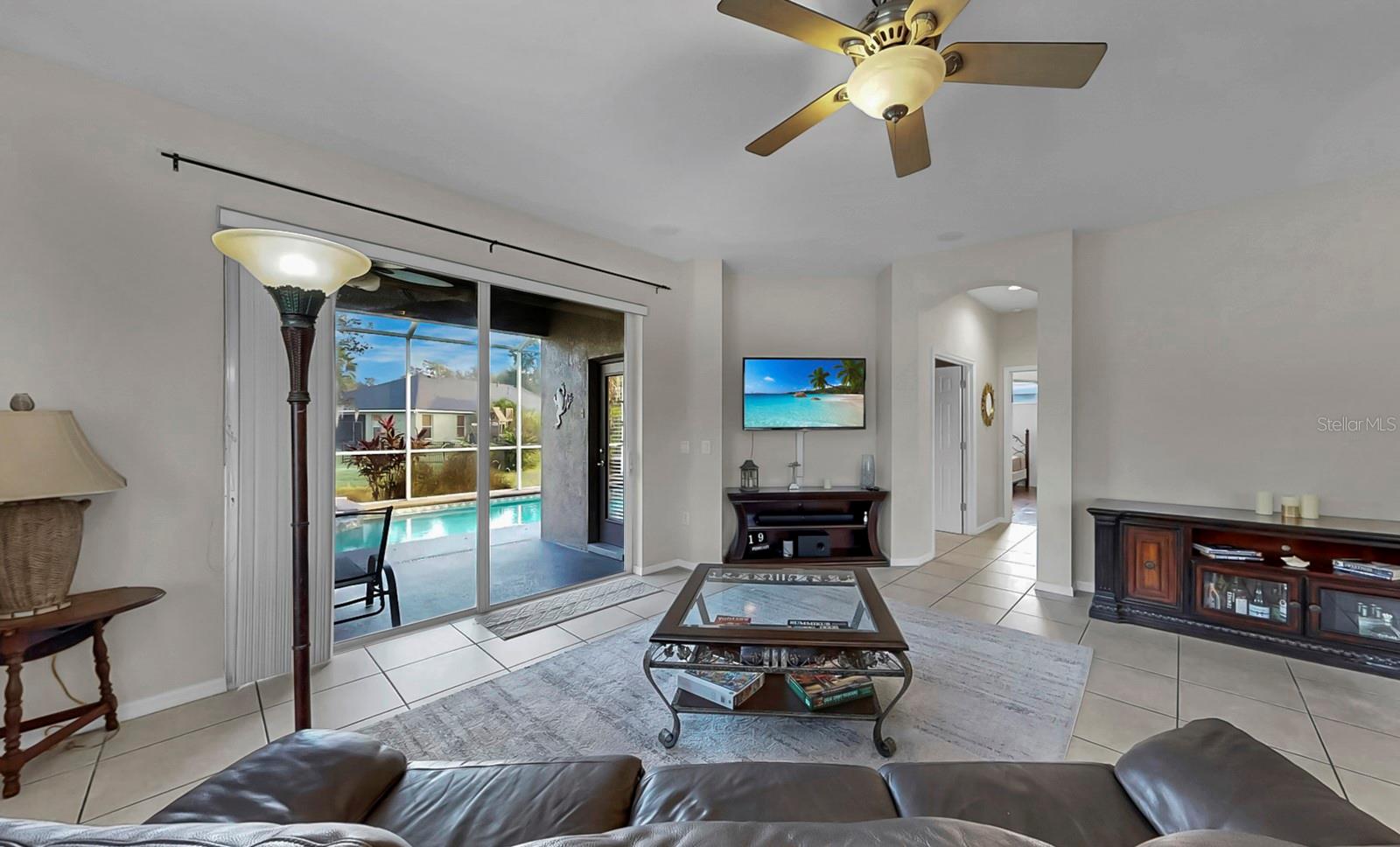 15513 MARTINMEADOW DR, LITHIA, FL, 33547