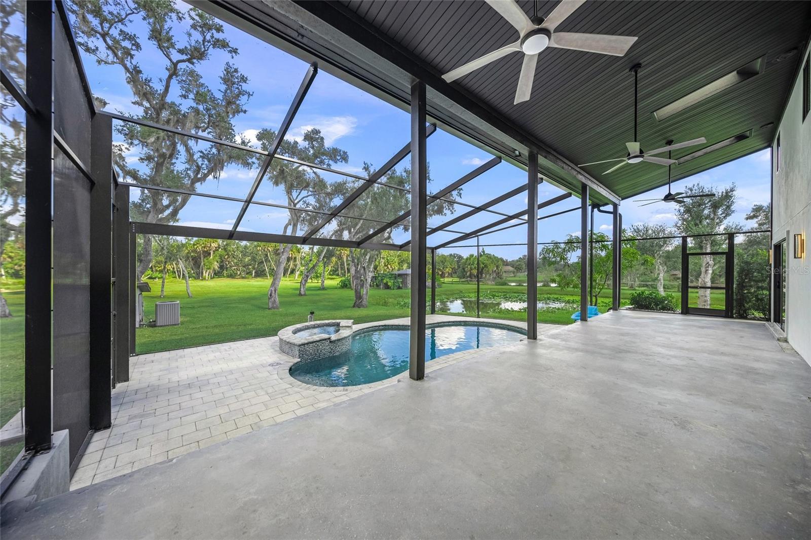 7012 SADDLE CREEK CIR, SARASOTA, FL, 34241