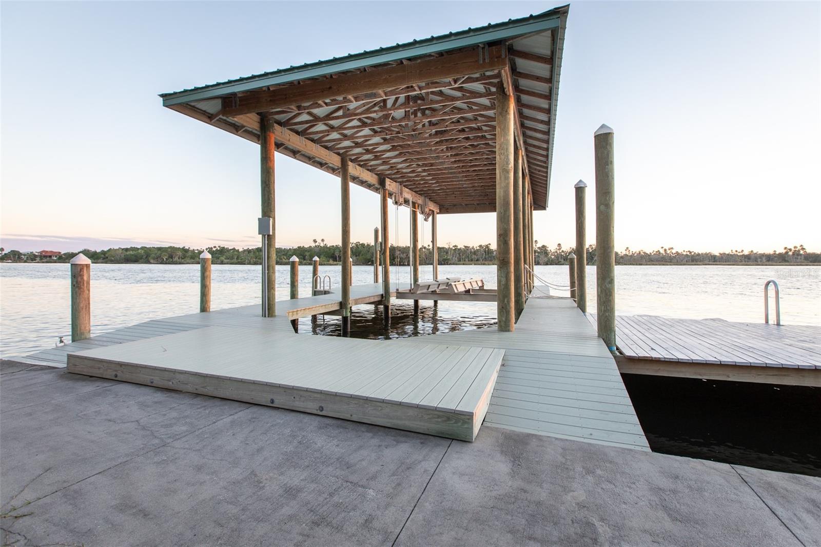 2130 NW 14TH ST, CRYSTAL RIVER, FL, 34428