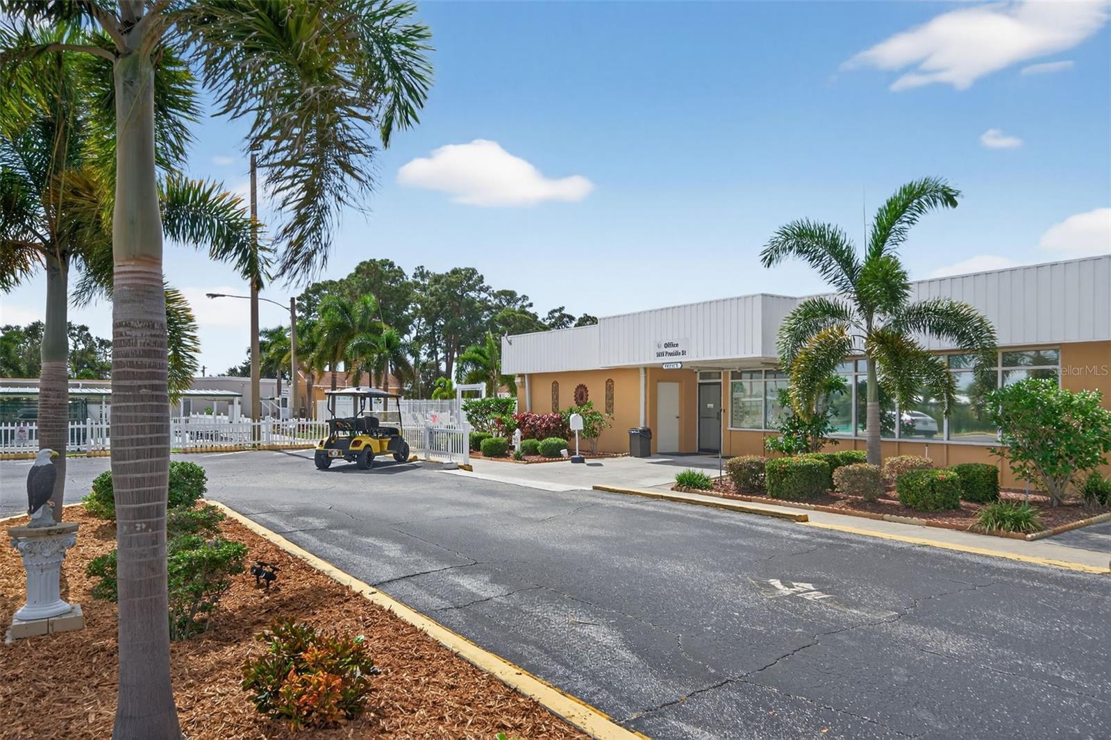 A4669539 Property Photo