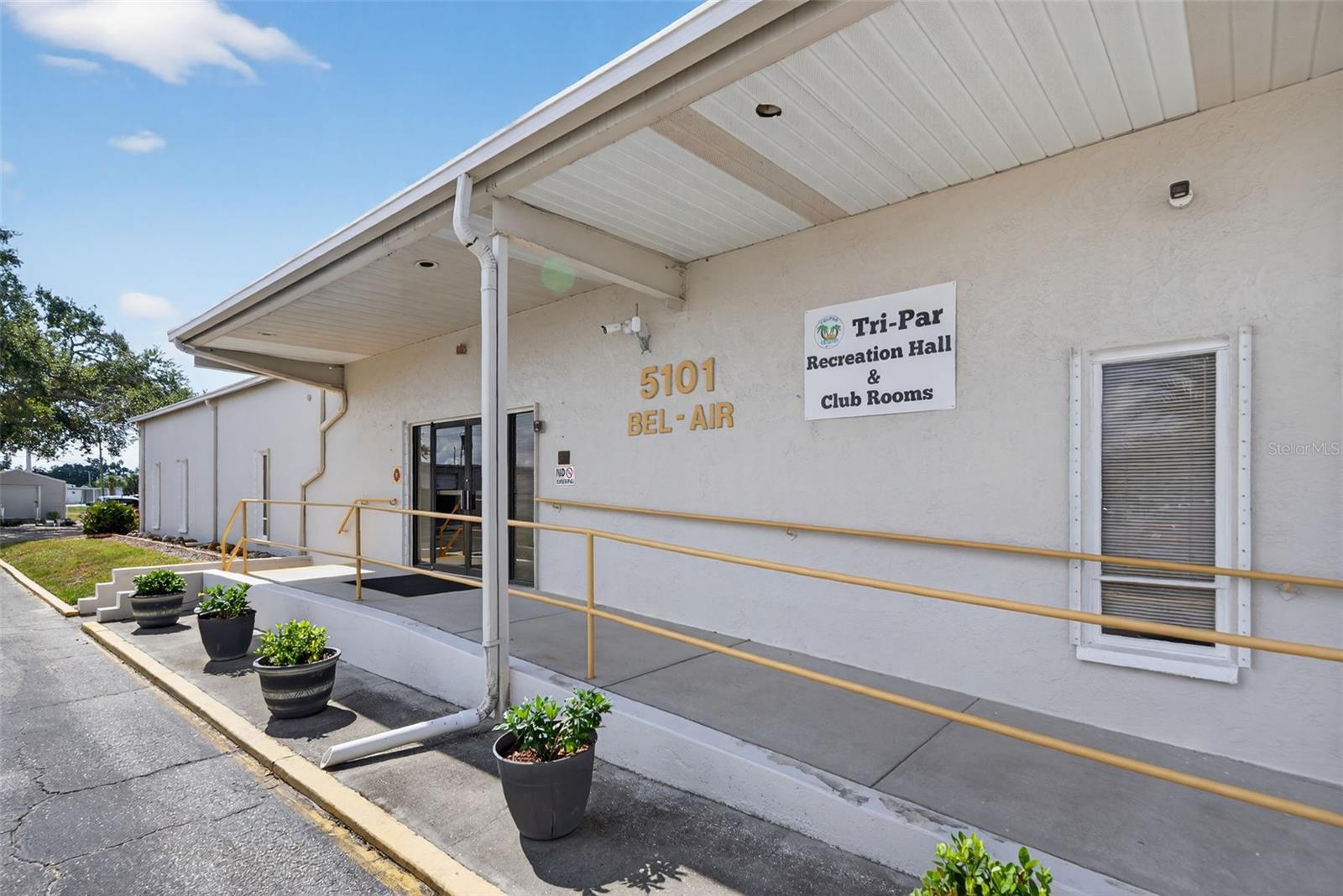 A4669539 Property Photo