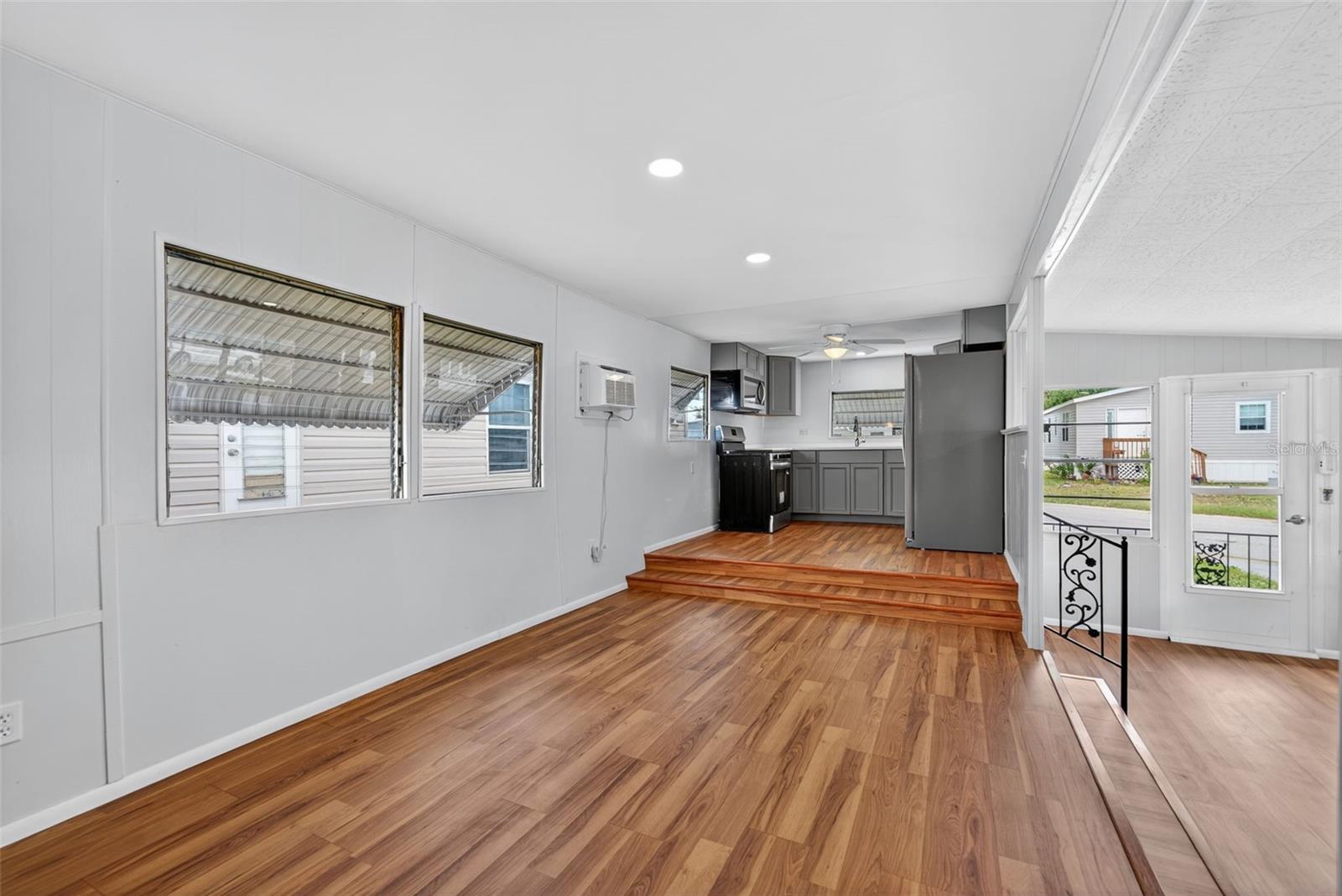 A4669539 Property Photo